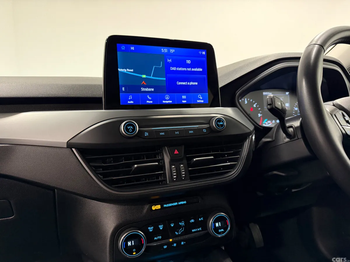 Ford Focus Hatchback, Diesel, 2022, Grey