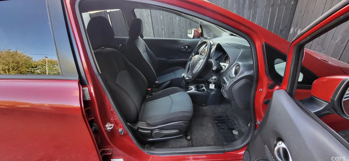 Nissan Note MPV, Petrol, 2015, Red