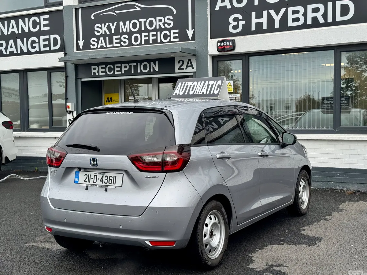Honda Fit Hatchback, Petrol Hybrid, 2021, Silver