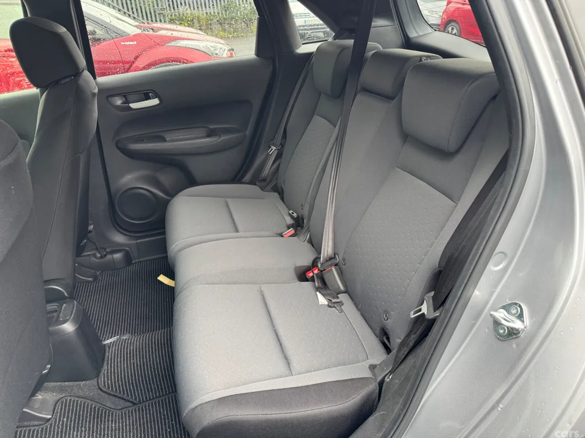 Honda Fit Hatchback, Petrol Hybrid, 2021, Silver