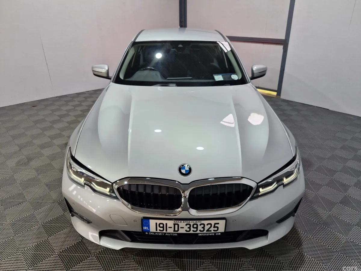 BMW 3-Series Saloon, Diesel, 2019, Grey
