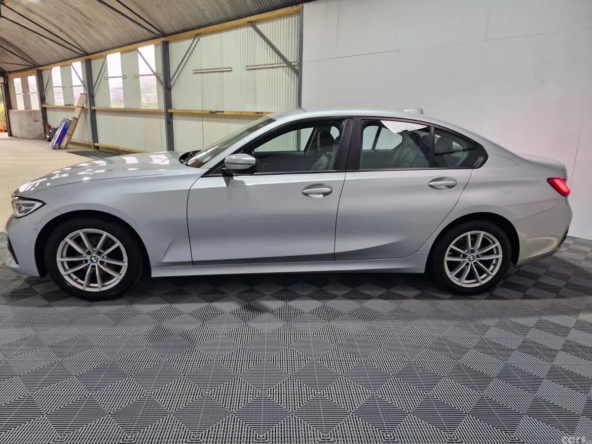 BMW 3-Series Saloon, Diesel, 2019, Grey