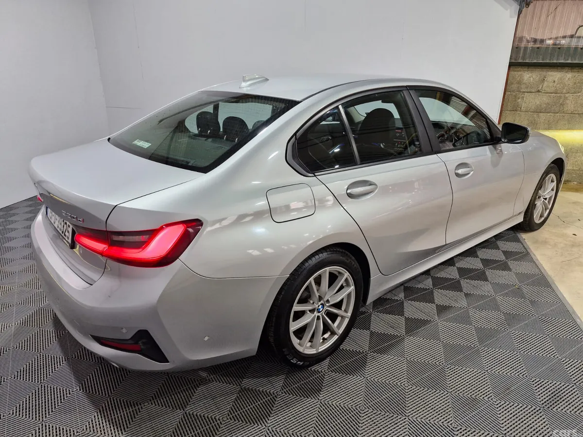 BMW 3-Series Saloon, Diesel, 2019, Grey