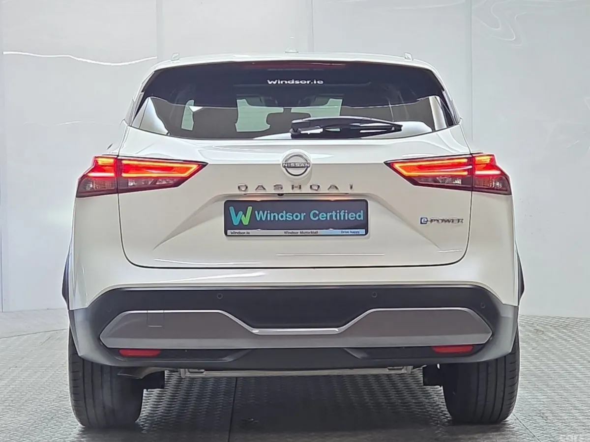 Nissan Qashqai MPV, Petrol, 2024, White