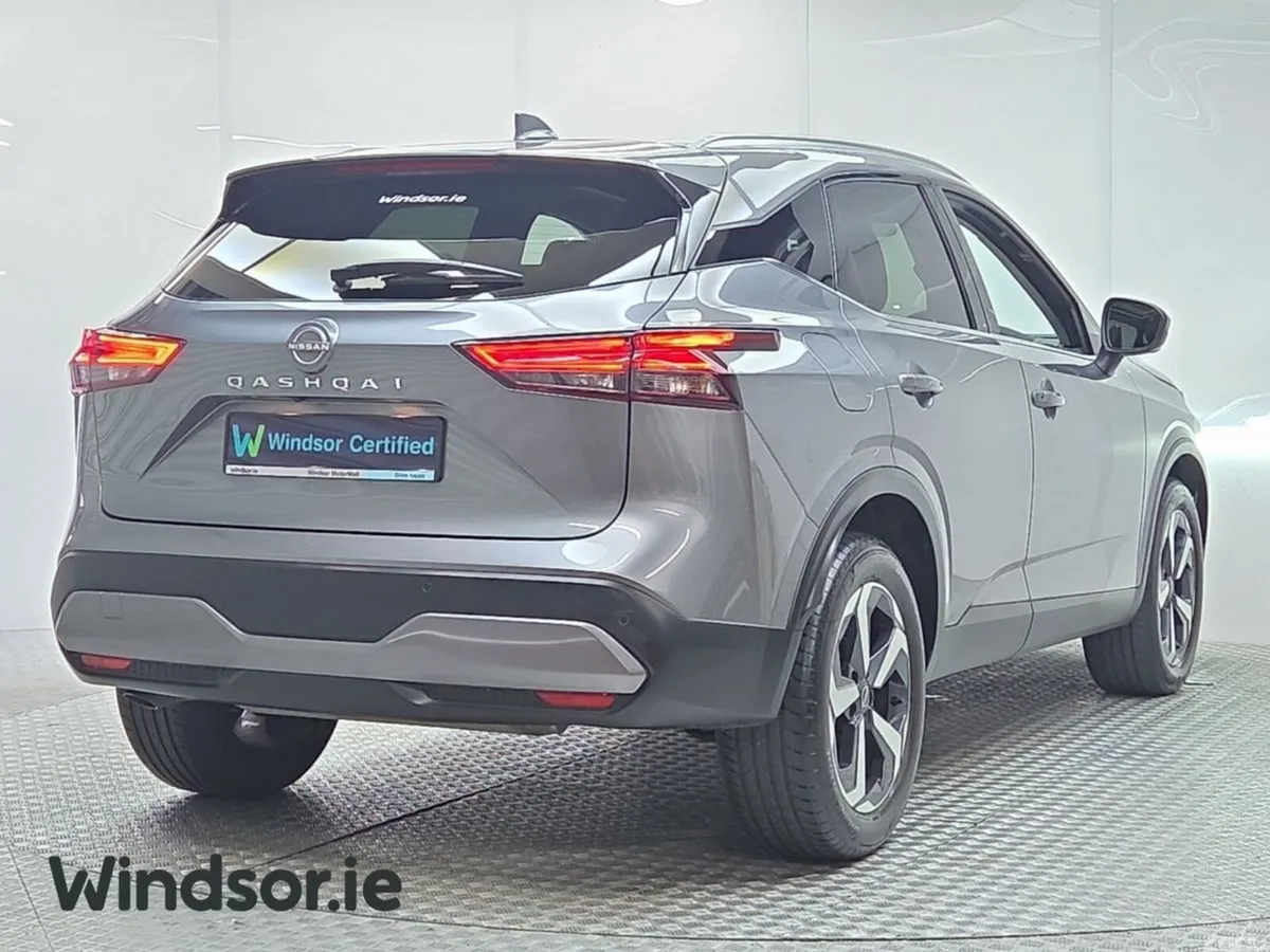 Nissan Qashqai MPV, Petrol, 2024, Grey