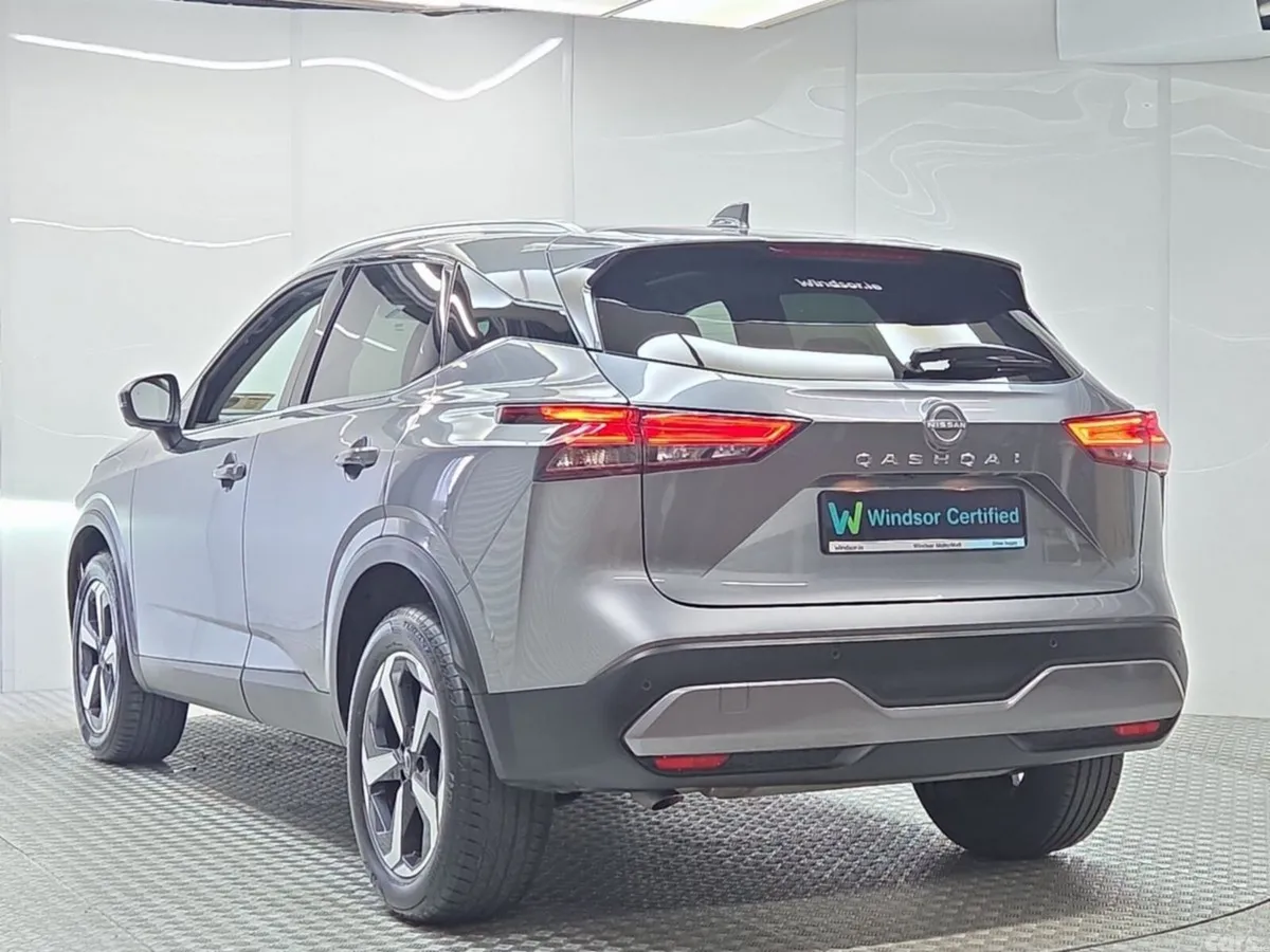 Nissan Qashqai MPV, Petrol, 2024, Grey