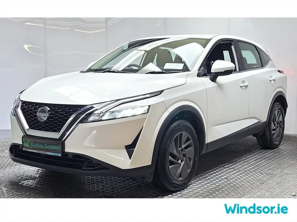Nissan Qashqai MPV, Petrol, 2024, White