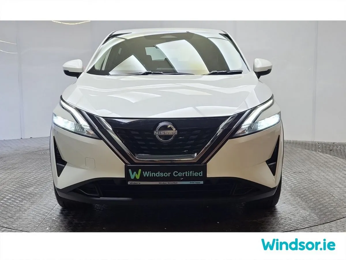 Nissan Qashqai MPV, Petrol Hybrid, 2024, White