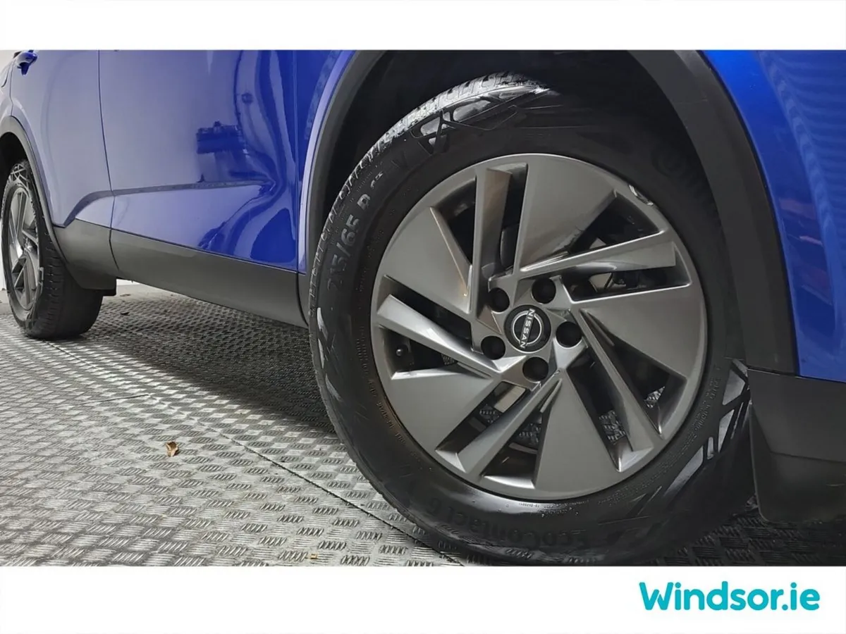 Nissan Qashqai MPV, Petrol, 2024, Blue