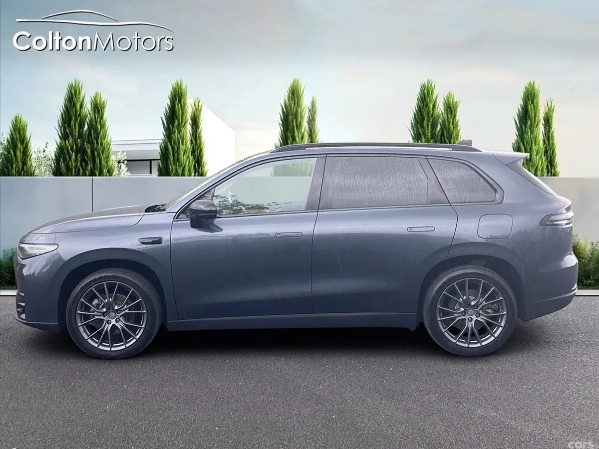 Leapmotor C10 SUV, Petrol Plug-in Hybrid, 2026, Grey