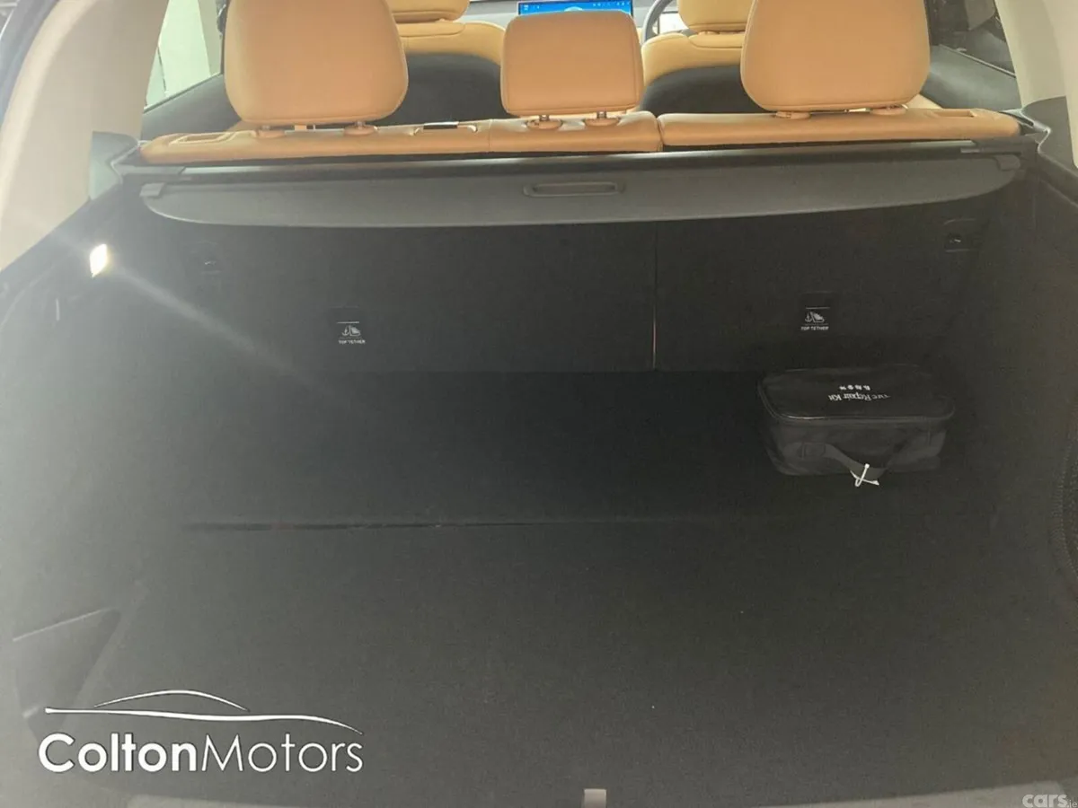 Leapmotor C10 SUV, Petrol Plug-in Hybrid, 2026, Grey