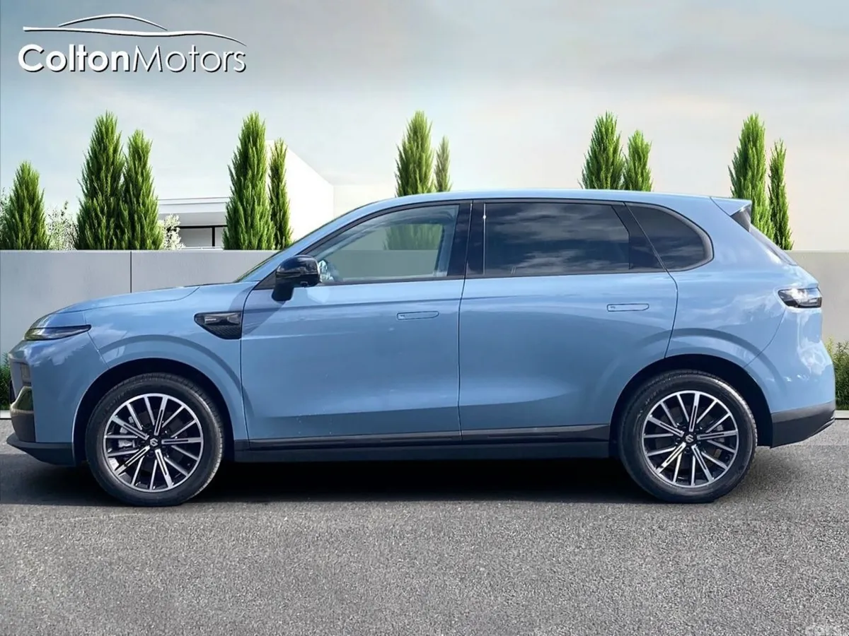 Leapmotor B10 SUV, Electric, 2026, Blue