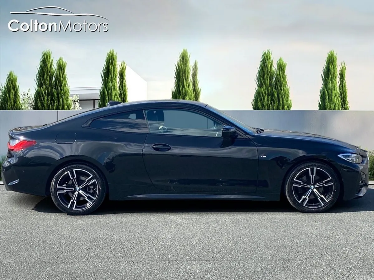 BMW 4-Series Coupe, Diesel, 2023, Black