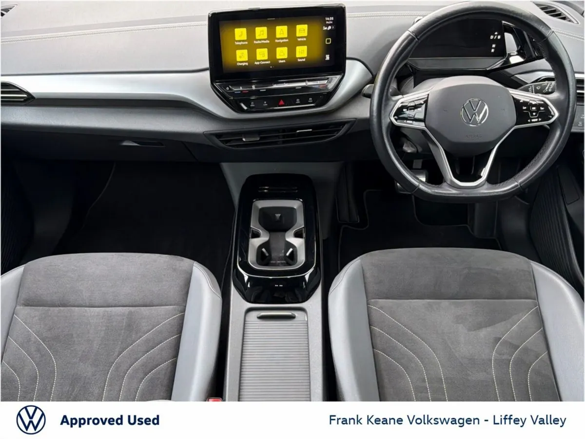 Volkswagen ID.4 SUV, Electric, 2023, Black