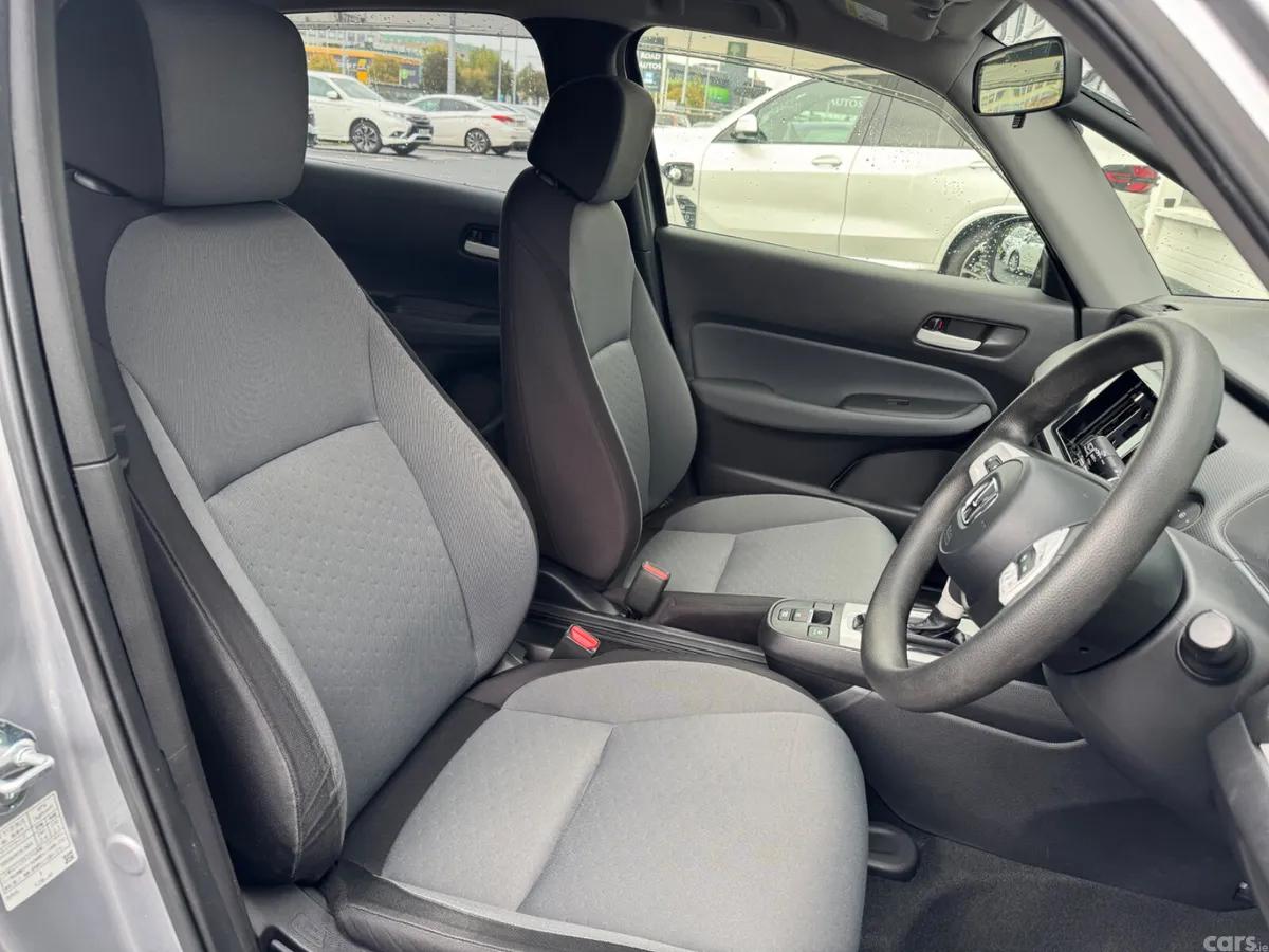 Honda Fit Hatchback, Petrol Hybrid, 2020, Silver