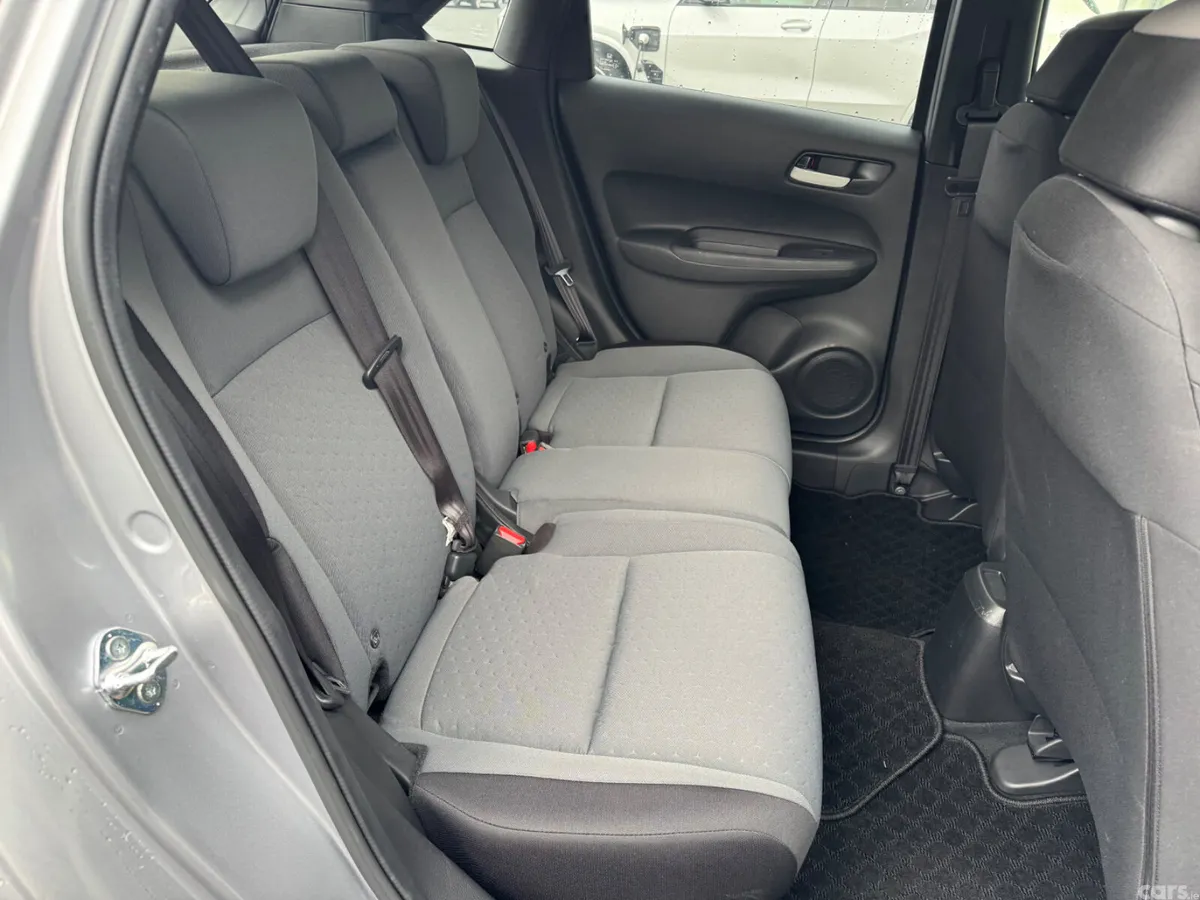 Honda Fit Hatchback, Petrol Hybrid, 2020, Silver