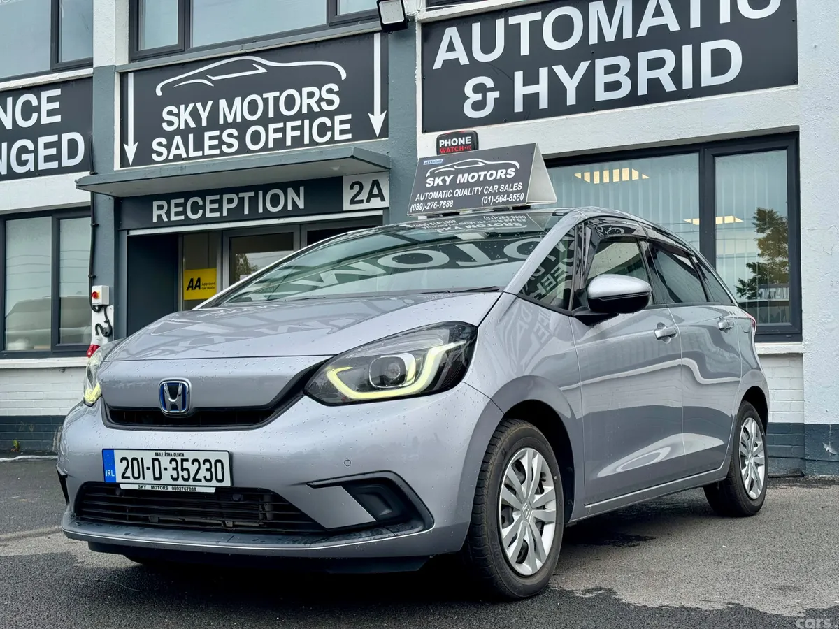 Honda Fit Hatchback, Petrol Hybrid, 2020, Silver