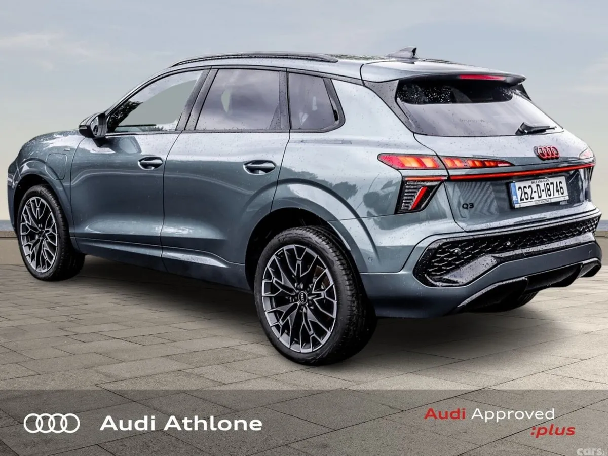 Audi Q3 SUV, Petrol Plug-in Hybrid, 2026, Green