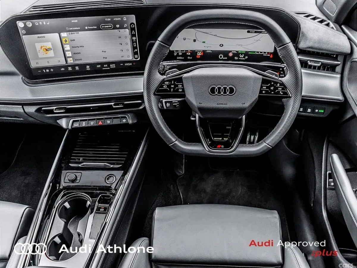 Audi Q3 SUV, Petrol Plug-in Hybrid, 2026, Green