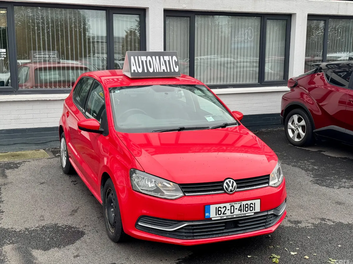 Volkswagen Polo Hatchback, Petrol, 2016, Red