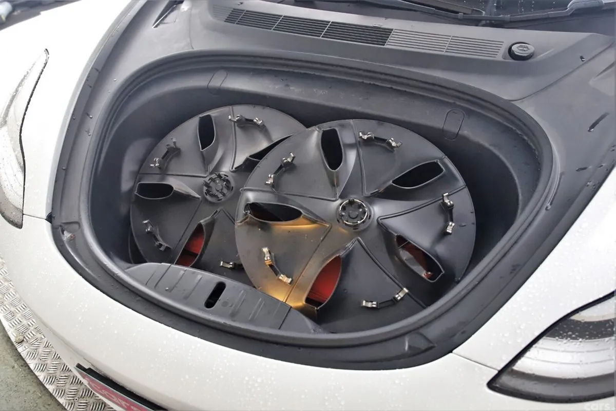 Tesla Model 3 Saloon, Electric, 2019, White