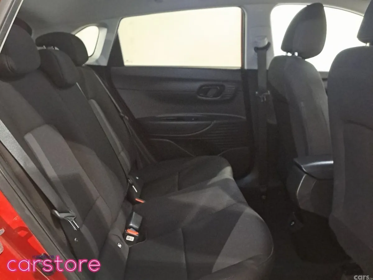 Hyundai i20 Hatchback, Petrol, 2024, Red
