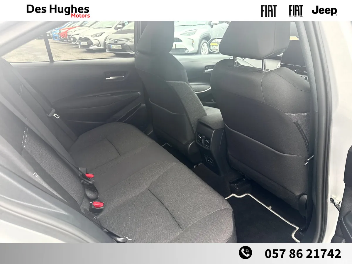 Toyota Corolla Saloon, Petrol Hybrid, 2025, Silver