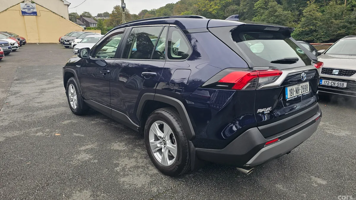 Toyota RAV4 SUV, Petrol Hybrid, 2019, Blue