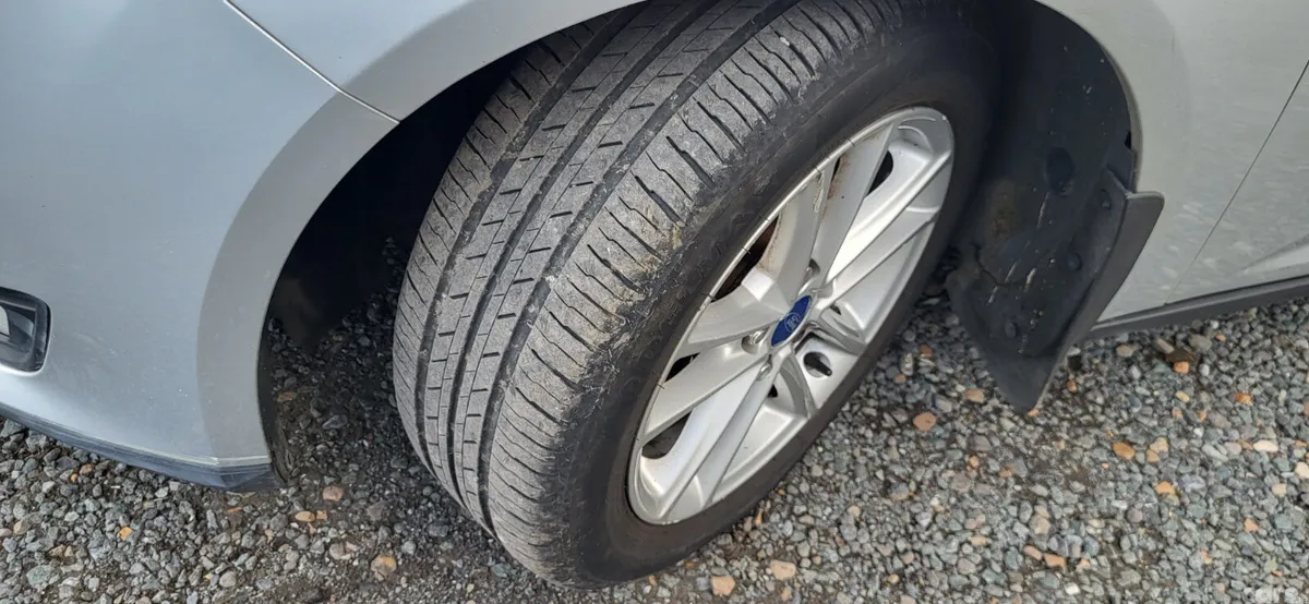 Ford Focus Hatchback, Diesel, 2015, Silver