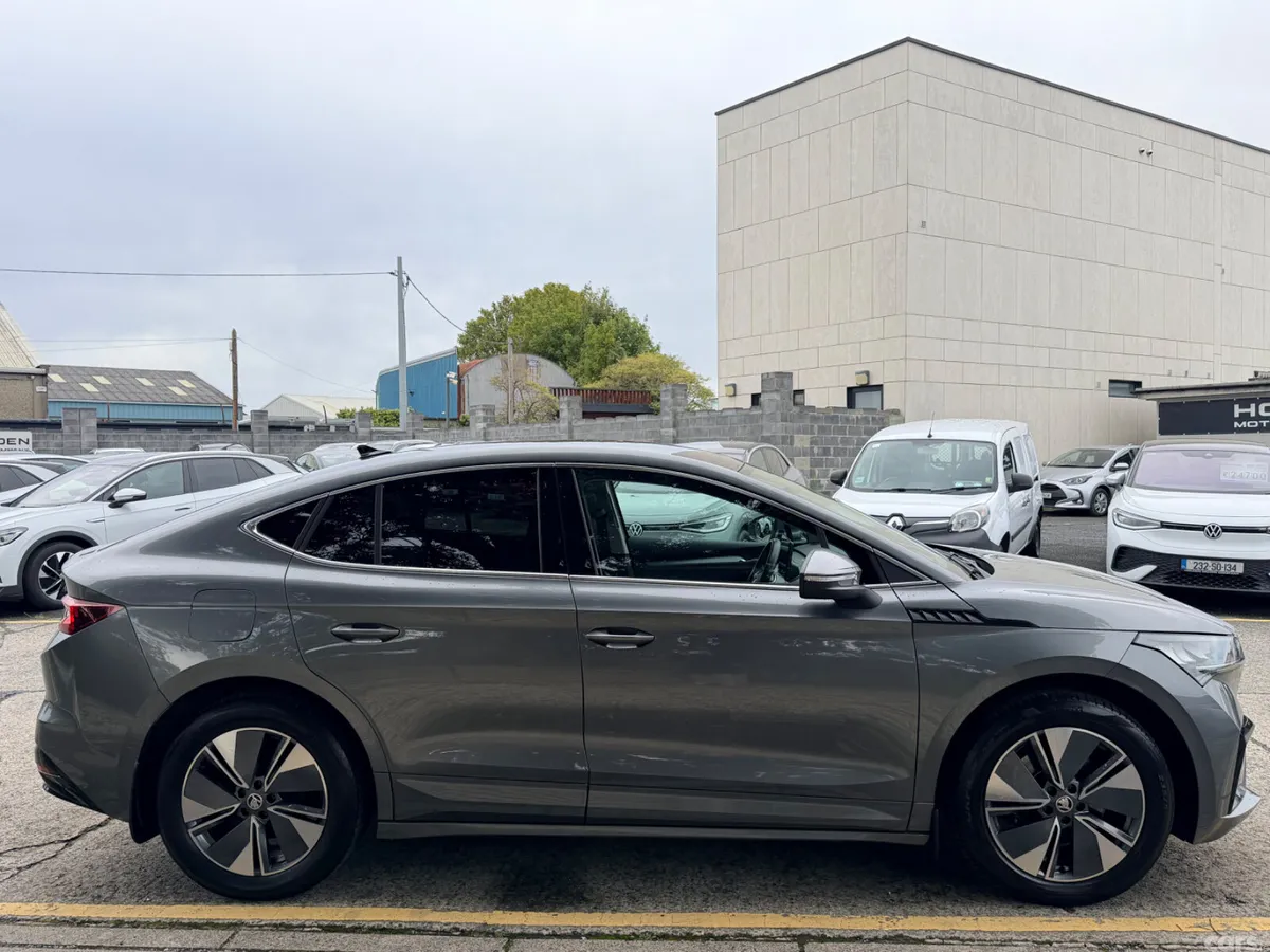 Skoda Enyaq Hatchback, Electric, 2023, Grey