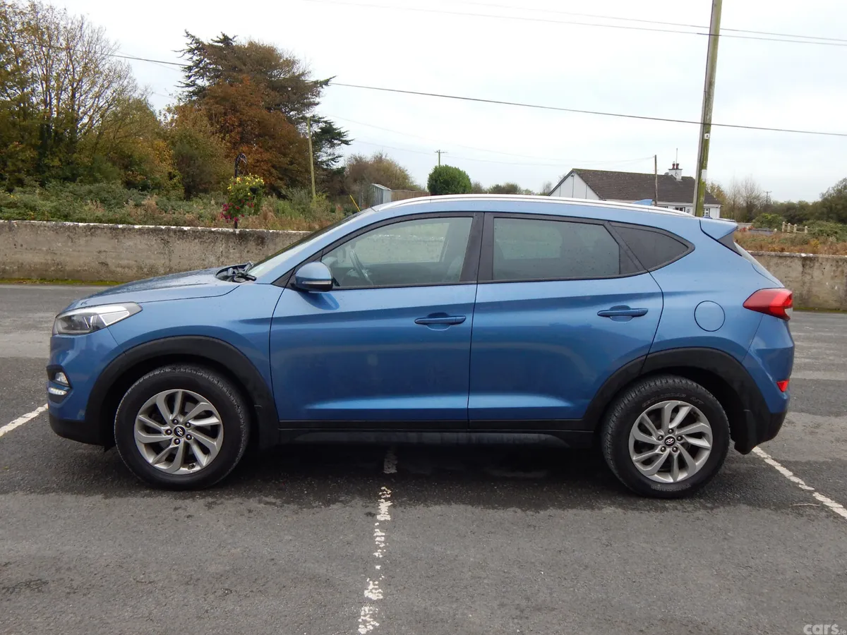 Hyundai Tucson SUV, Diesel, 2016, Blue