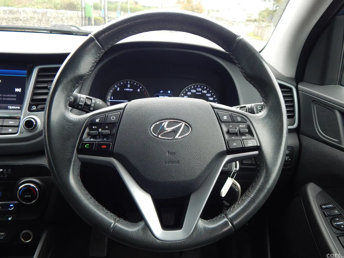 Hyundai Tucson SUV, Diesel, 2016, Blue