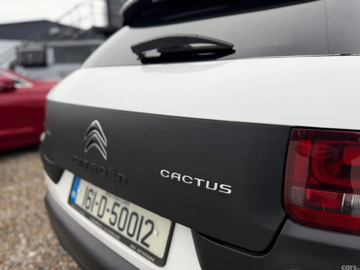 Citroen C4 Cactus Hatchback, Petrol, 2016, White