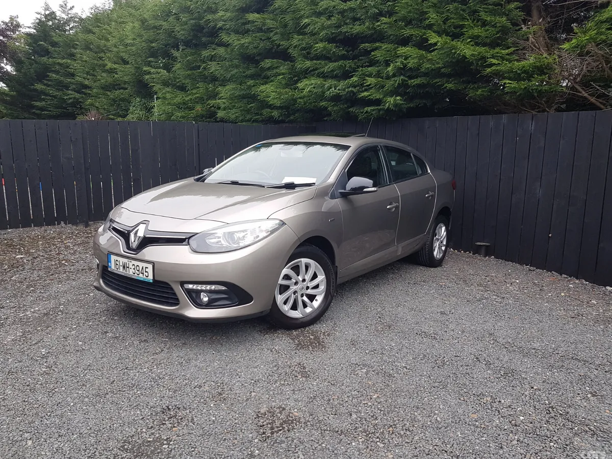 Renault Fluence Saloon, Diesel, 2016, Gold