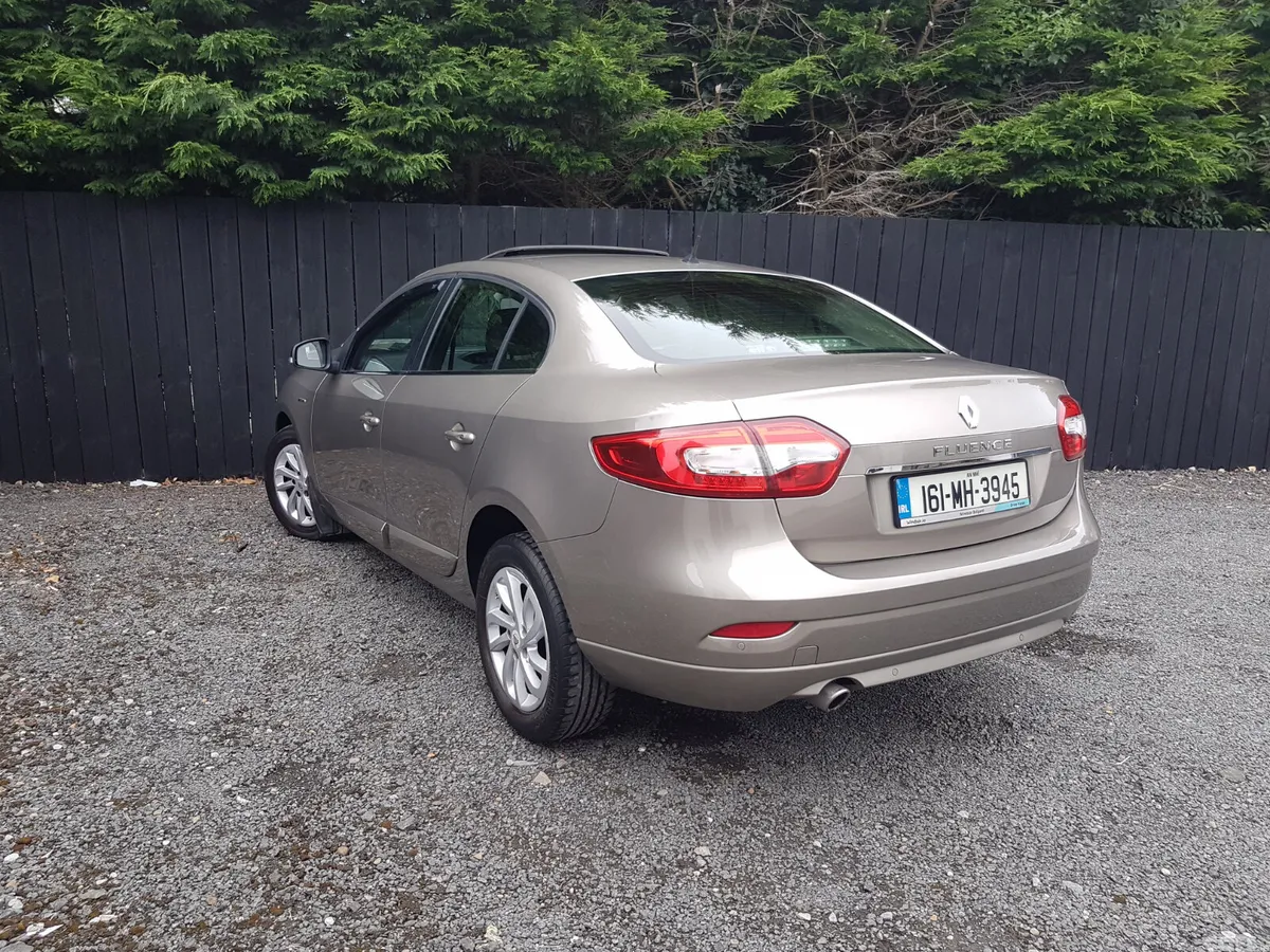 Renault Fluence Saloon, Diesel, 2016, Gold