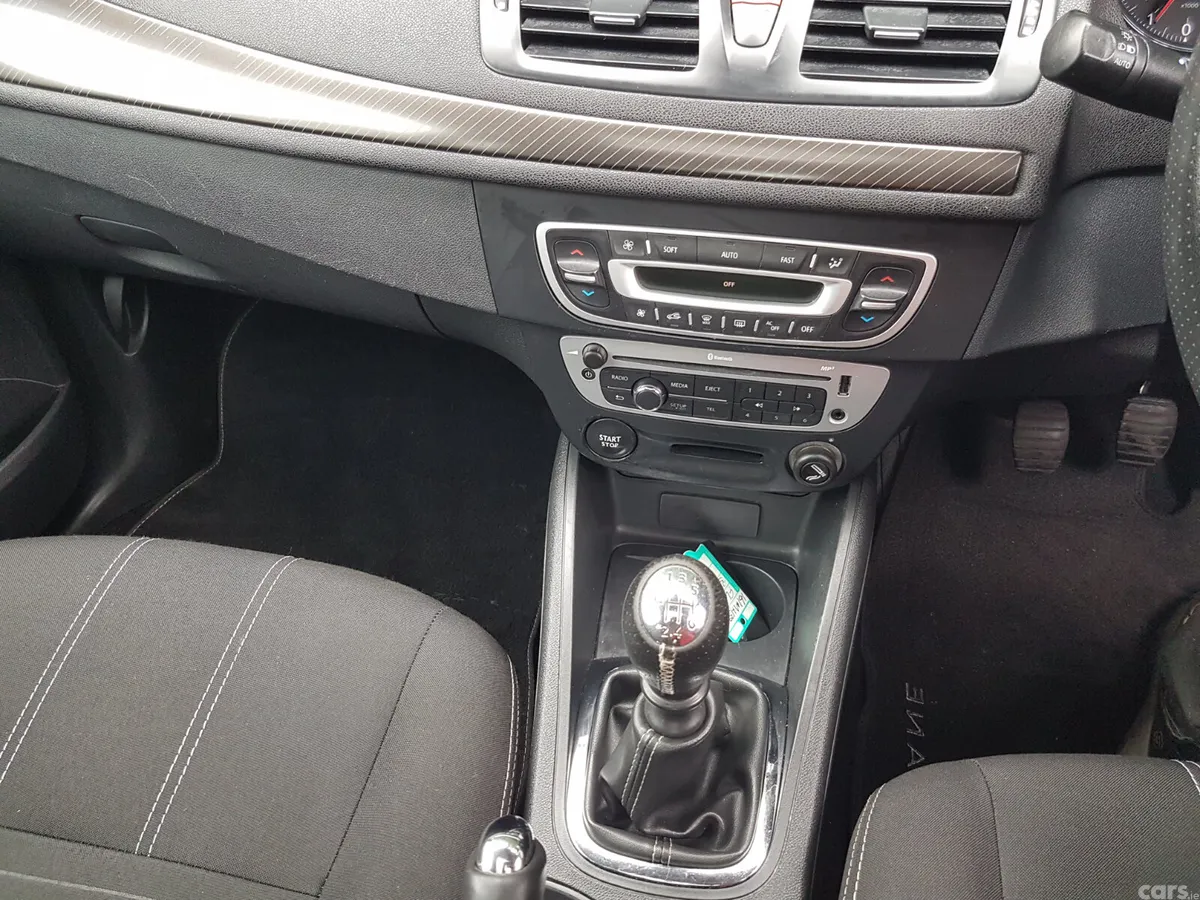 Renault Fluence Saloon, Diesel, 2016, Gold