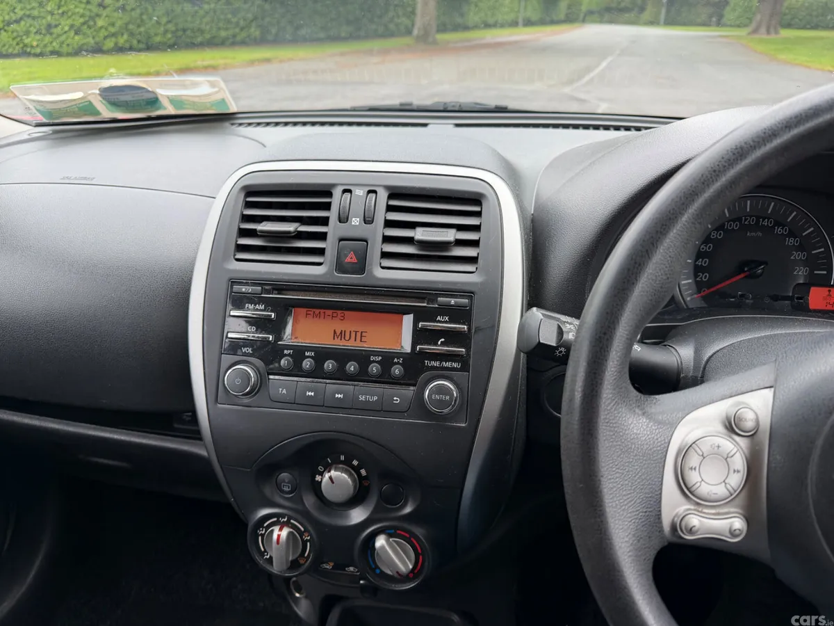 Nissan Micra Hatchback, Petrol, 2016, Red