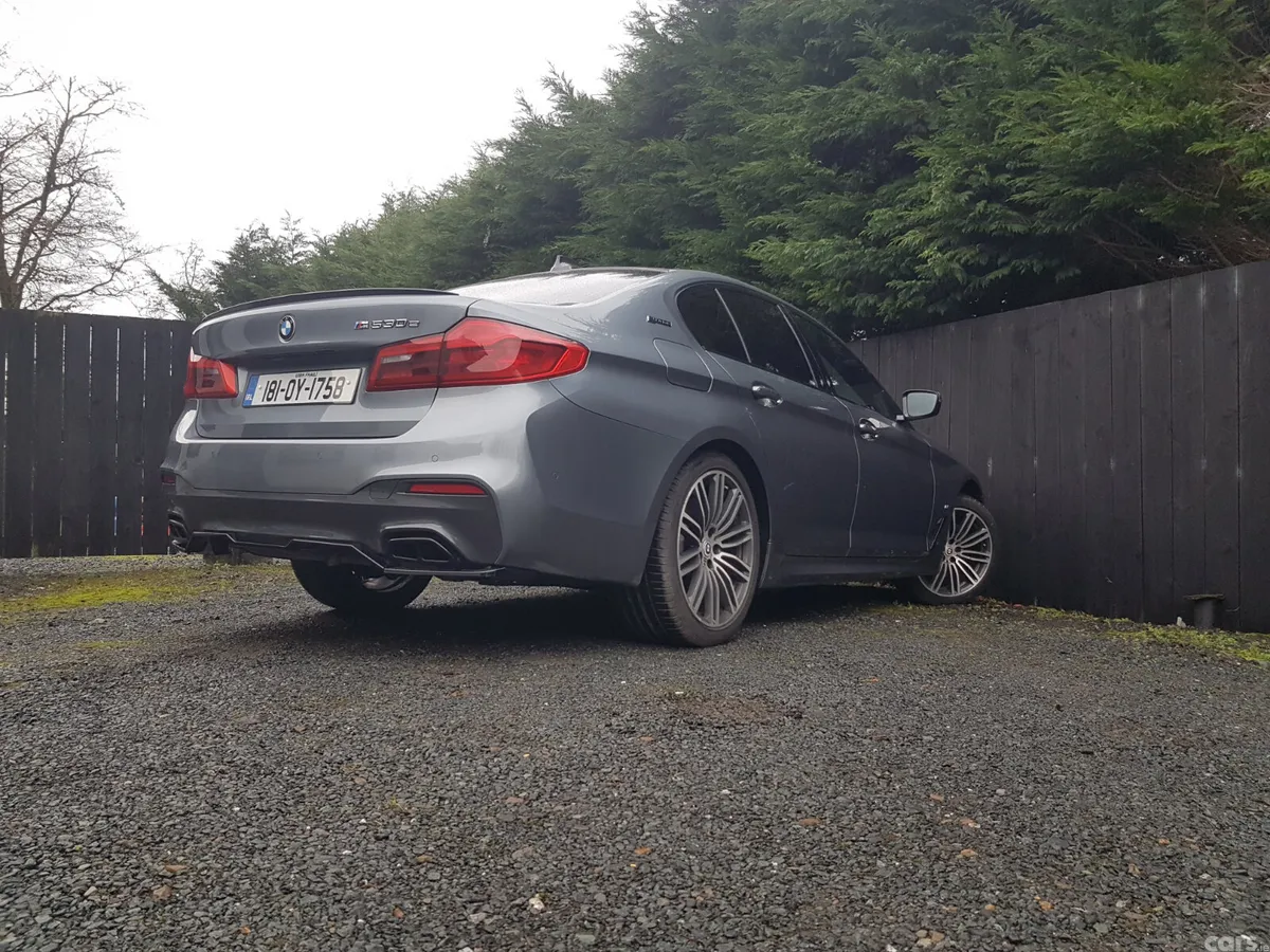 BMW 5-Series Saloon, Petrol Plug-in Hybrid, 2018, Blue