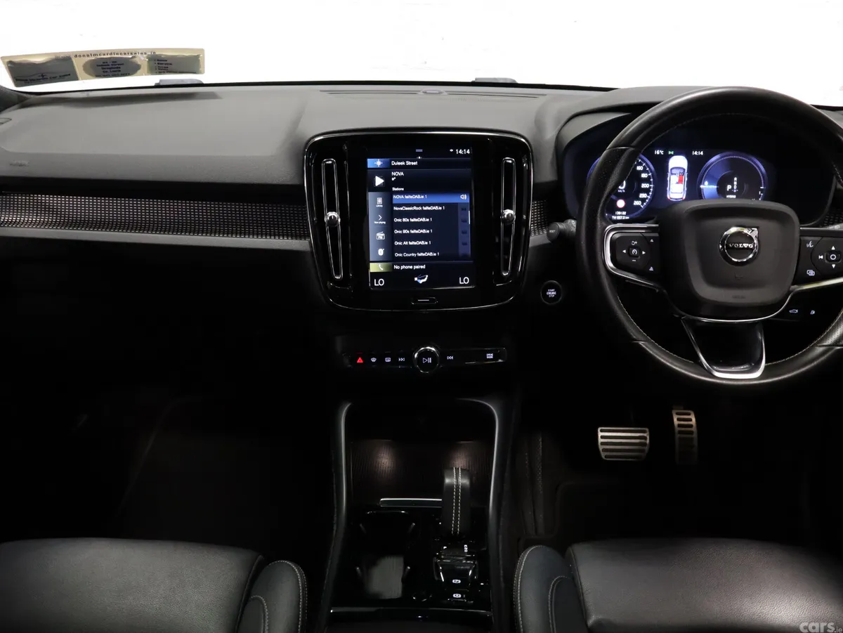 Volvo XC40 Estate, Petrol Plug-in Hybrid, 2020, Black