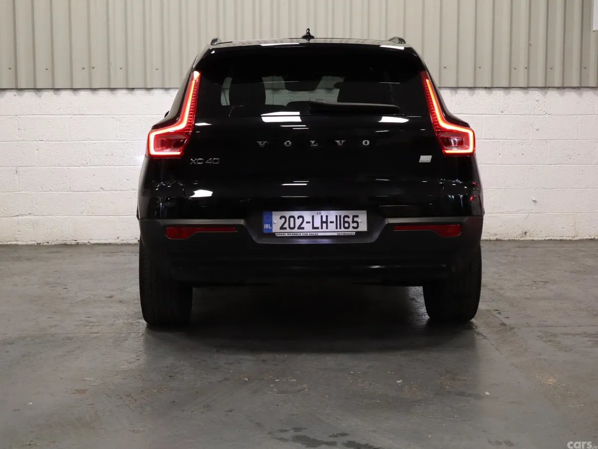 Volvo XC40 Estate, Petrol Plug-in Hybrid, 2020, Black