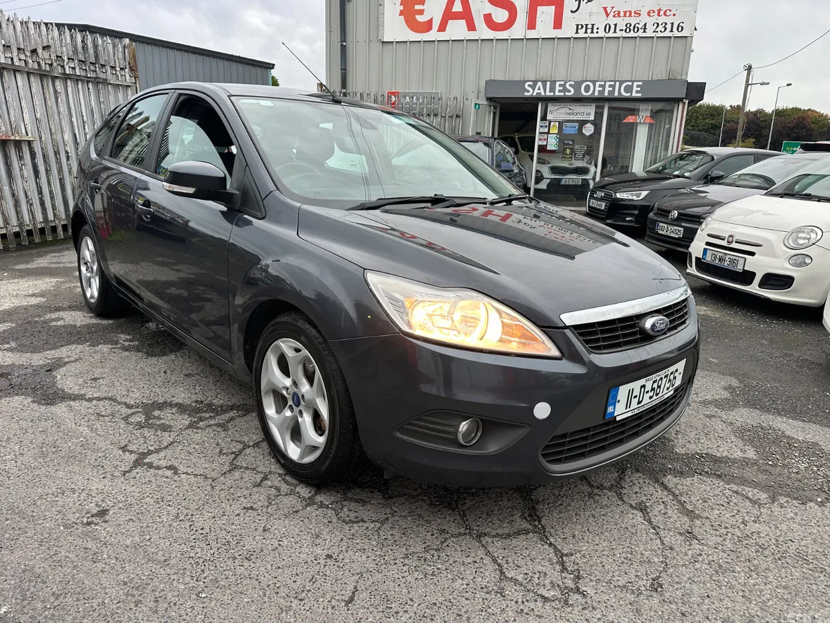 Ford Focus Hatchback, Diesel, 2011, Grey