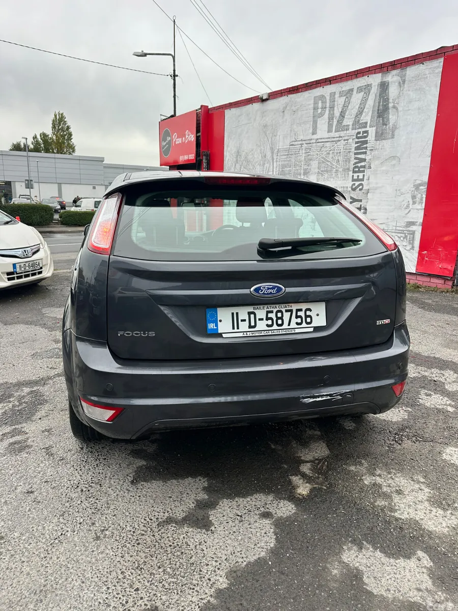 Ford Focus Hatchback, Diesel, 2011, Grey