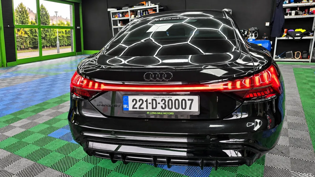 Audi e-tron GT quattro Hatchback, Electric, 2022, Black