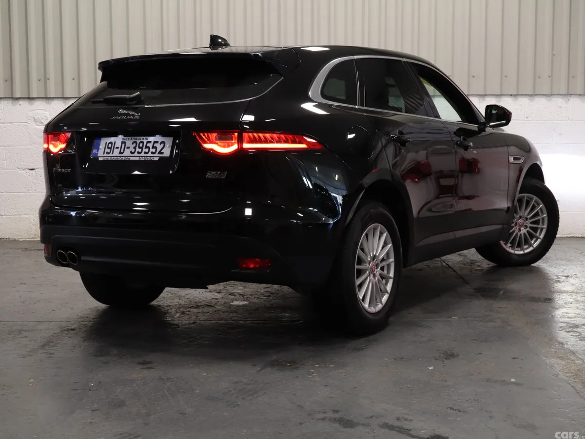 Jaguar F-Pace SUV, Diesel, 2019, Black
