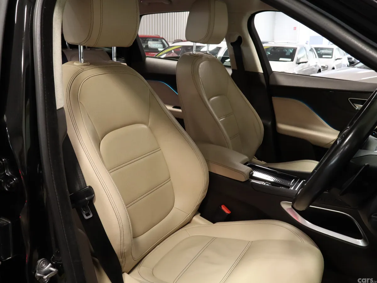 Jaguar F-Pace SUV, Diesel, 2019, Black