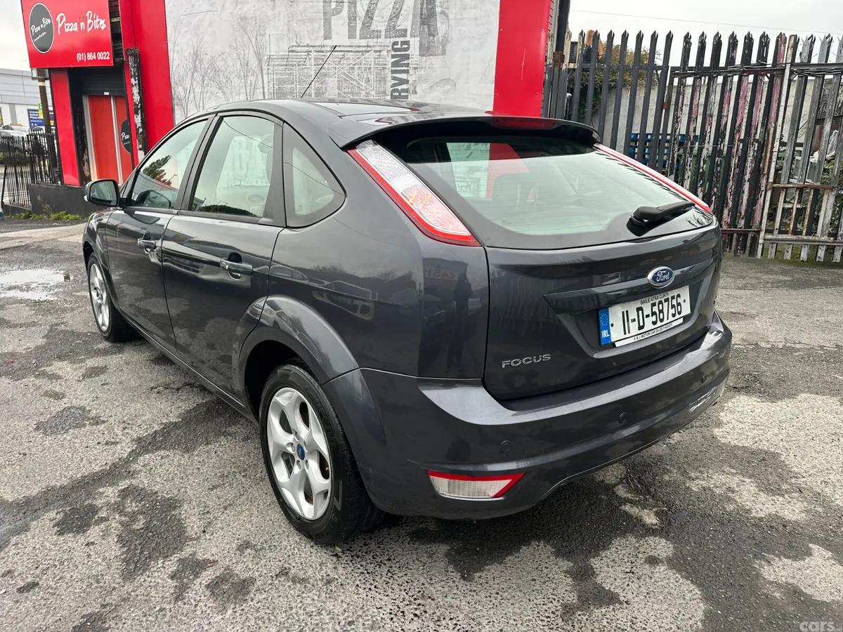 Ford Focus Hatchback, Diesel, 2011, Grey