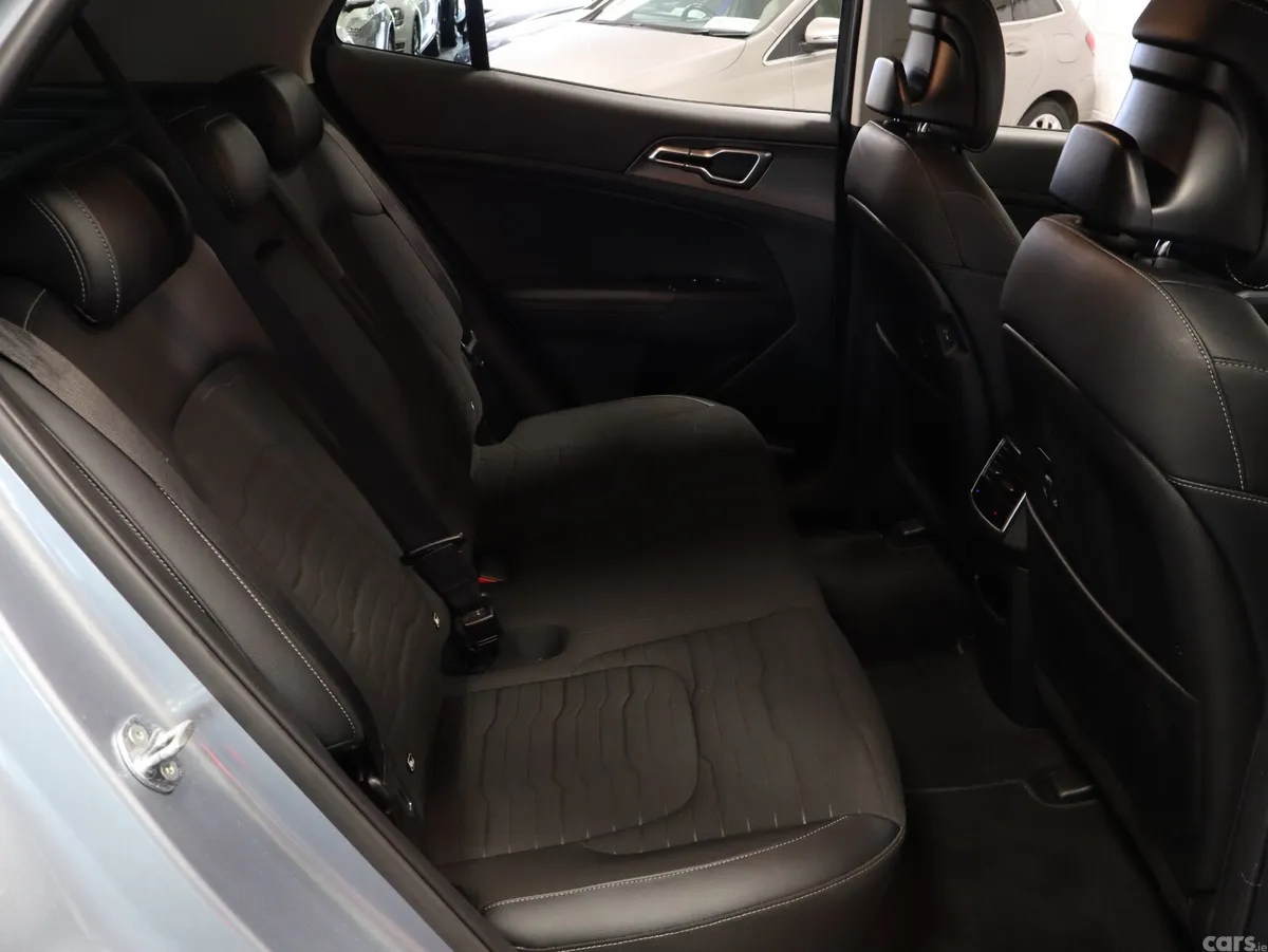 Kia Sportage SUV, Petrol Plug-in Hybrid, 2022, Grey