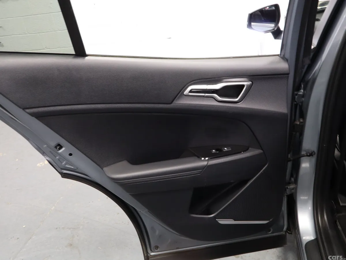 Kia Sportage SUV, Petrol Plug-in Hybrid, 2022, Grey