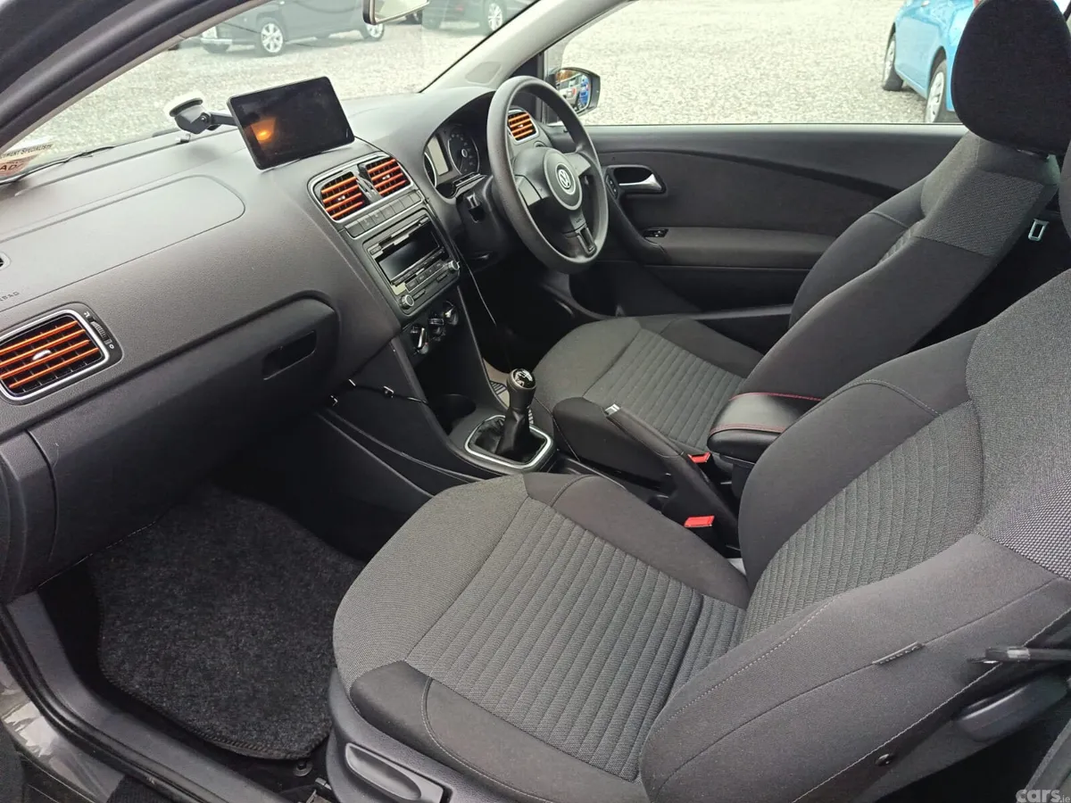 Volkswagen Polo Hatchback, Petrol, 2013, Grey