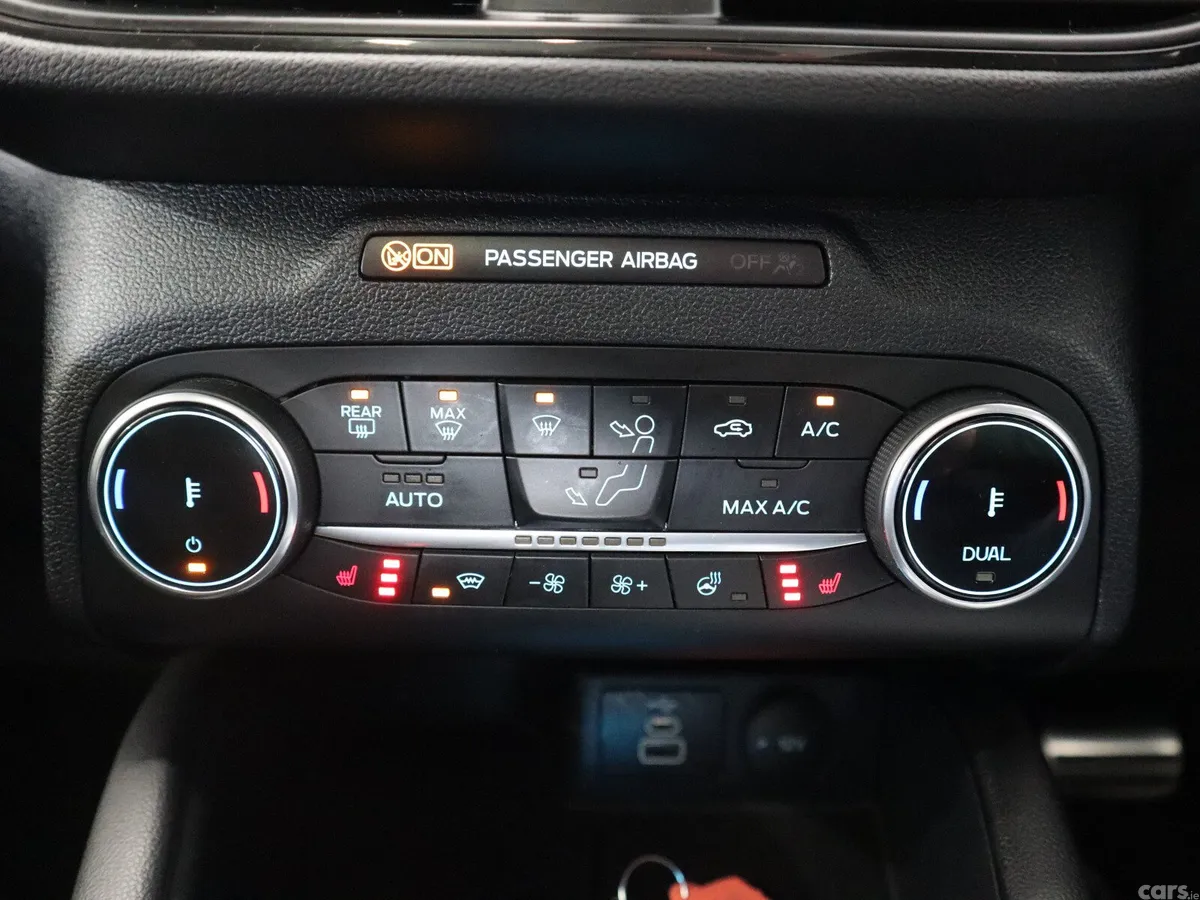 Ford Kuga SUV, Petrol Hybrid, 2023, Red